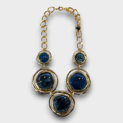 Collana Cerchio Astratto con Pietre Colorate – 4 Varianti