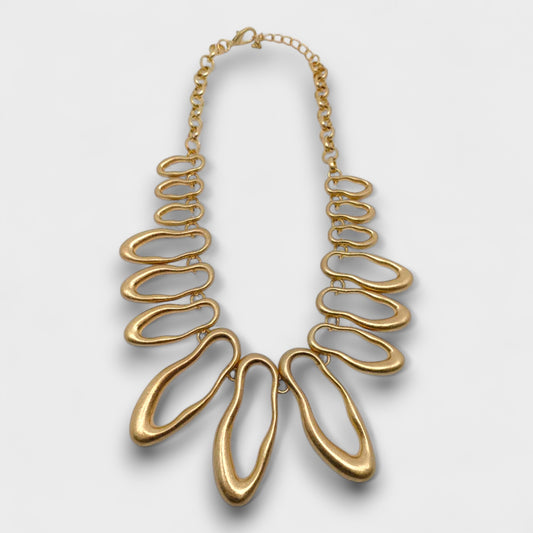 Collana “Onda Moderna” – Catena Scultorea con Maglie Organiche