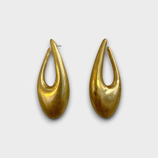 Orecchini Goccia Scultorea – Design Organico in Oro o Argento