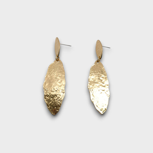 Orecchini Foglia Martellata – Oro & Argento